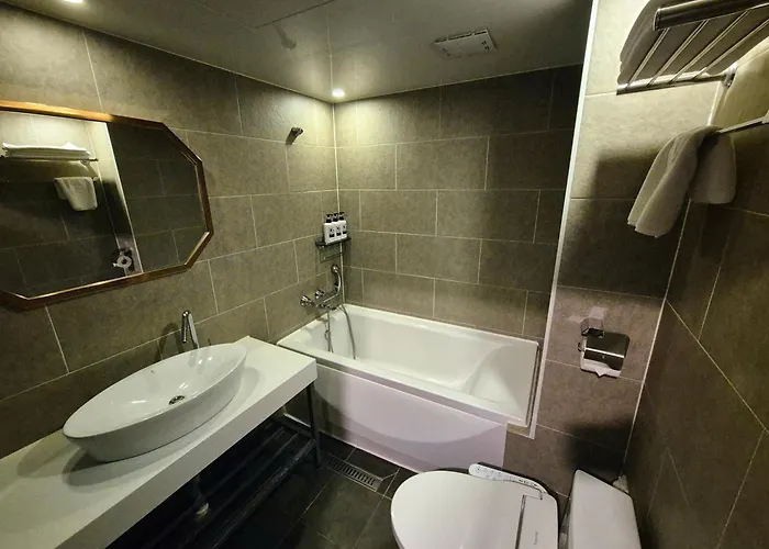 No. 25 Myeongji Ocean Branch Business 2*