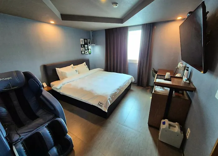 No. 25 Myeongji Ocean Branch Business 汽车旅馆 2*