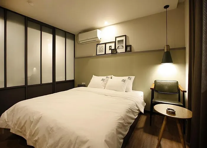 No. 25 Myeongji Ocean Branch Business 2* 釜山