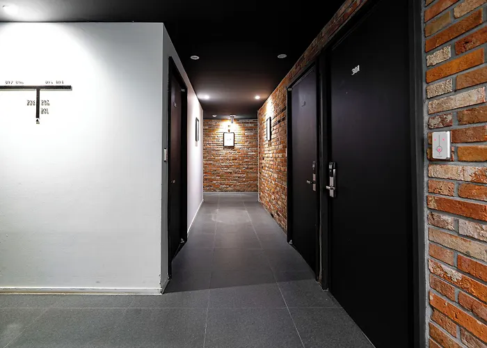 No. 25 Myeongji Ocean Branch Business 釜山